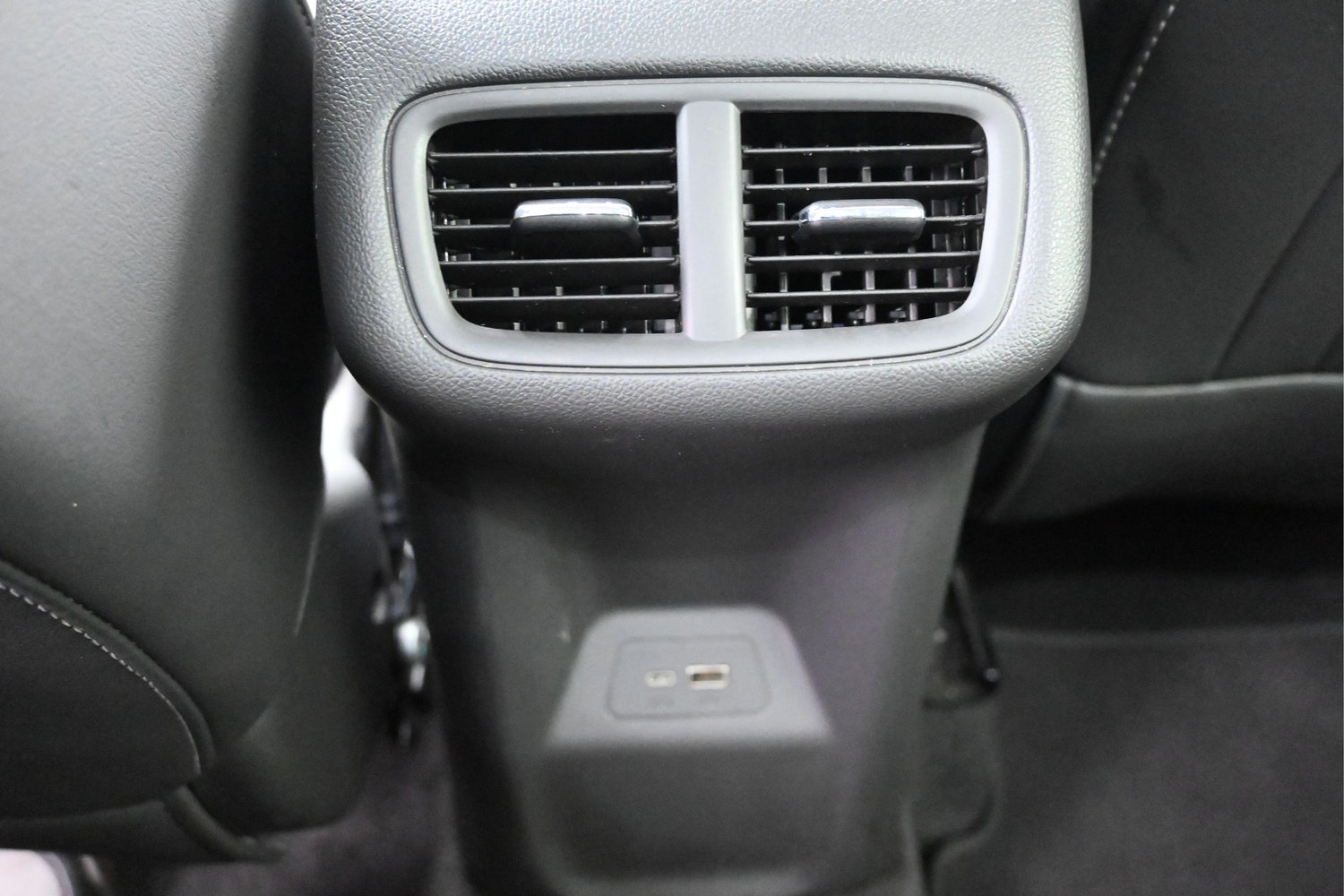 Used 2024 Buick Envision Preferred AWD/4WD image 14