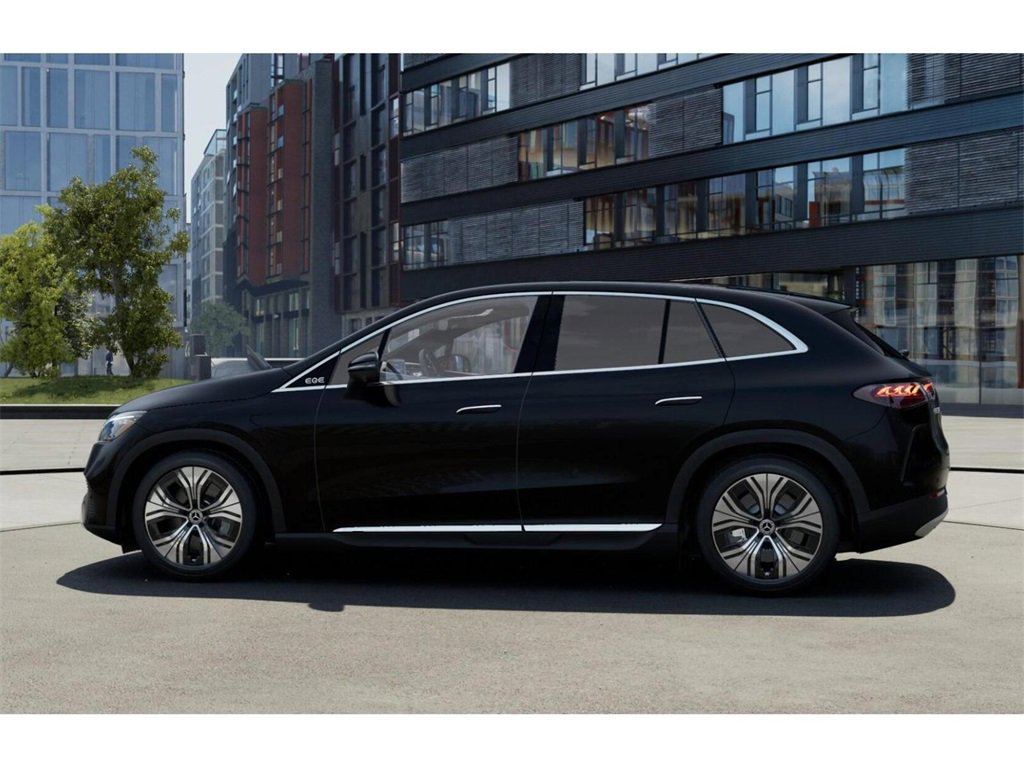 Used 2025 Mercedes-Benz EQE 350+ 4MATIC SUV image 33