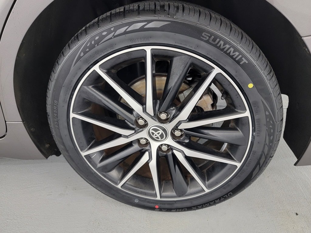 Used 2022 Toyota Camry SE FWD image 10
