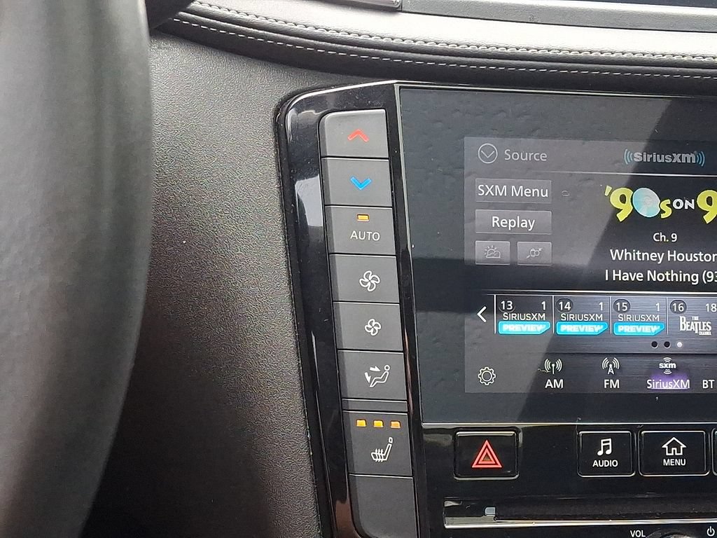Used 2023 INFINITI QX50 Luxe FWD image 16