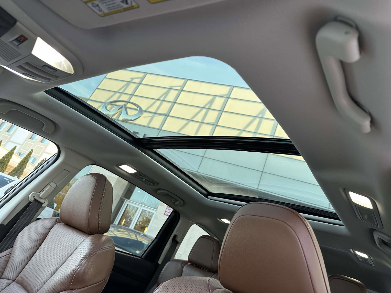 Used 2022 Subaru Ascent Touring w/ Popular Package #2A image 16