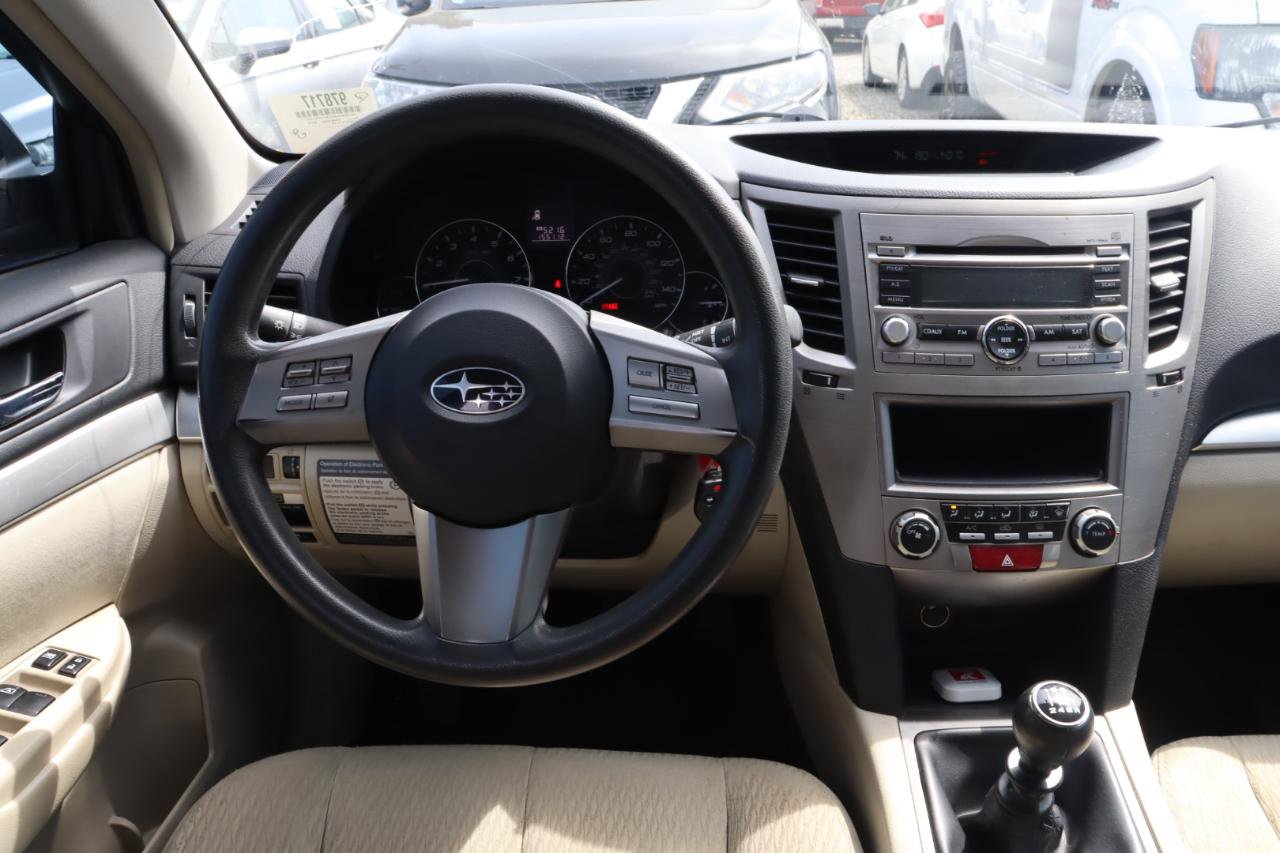 Used 2011 Subaru Legacy 2.5i AWD/4WD image 6