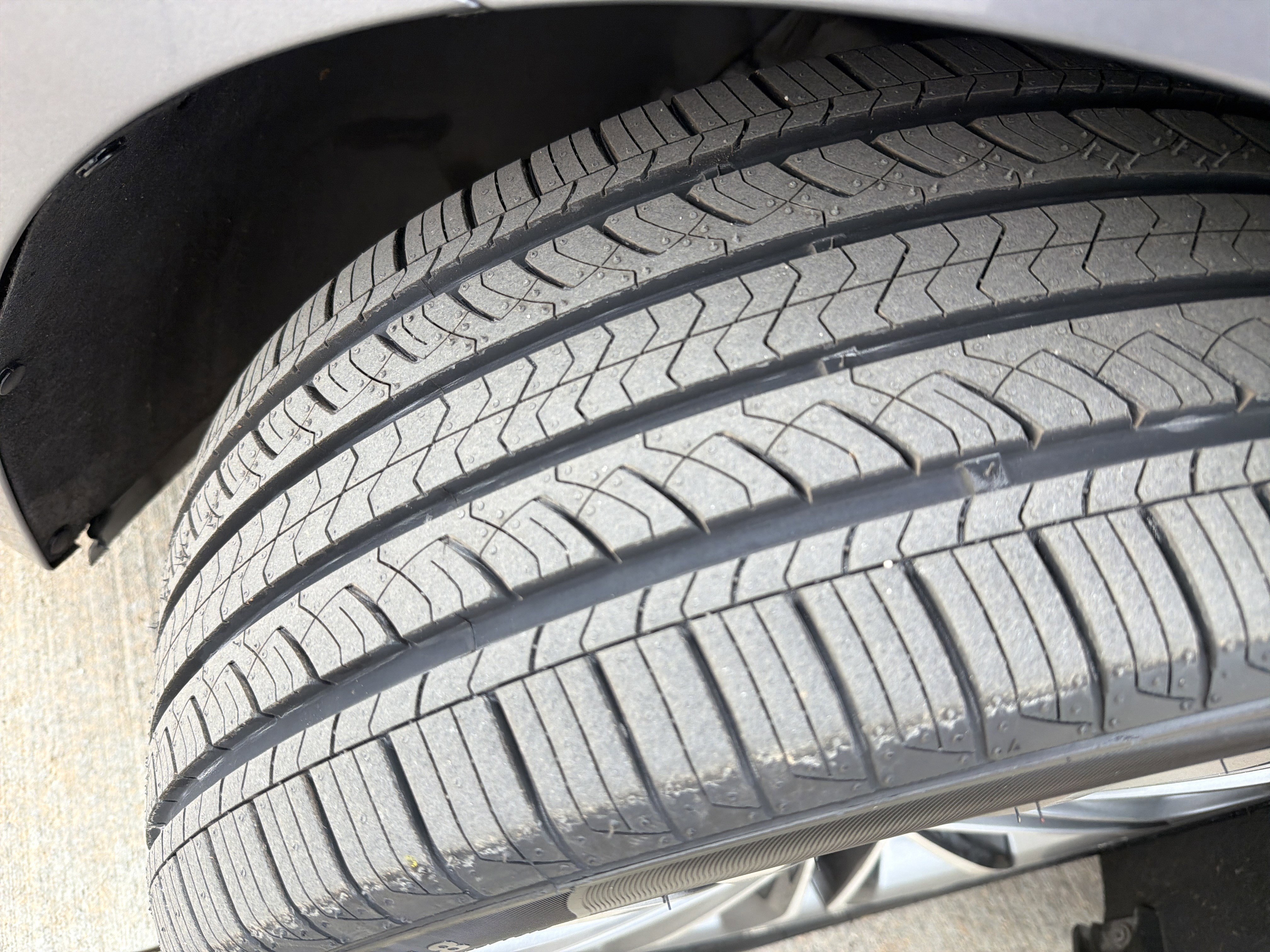 Used 2015 Hyundai Genesis 3.8 w/ Option Group 04 image 12