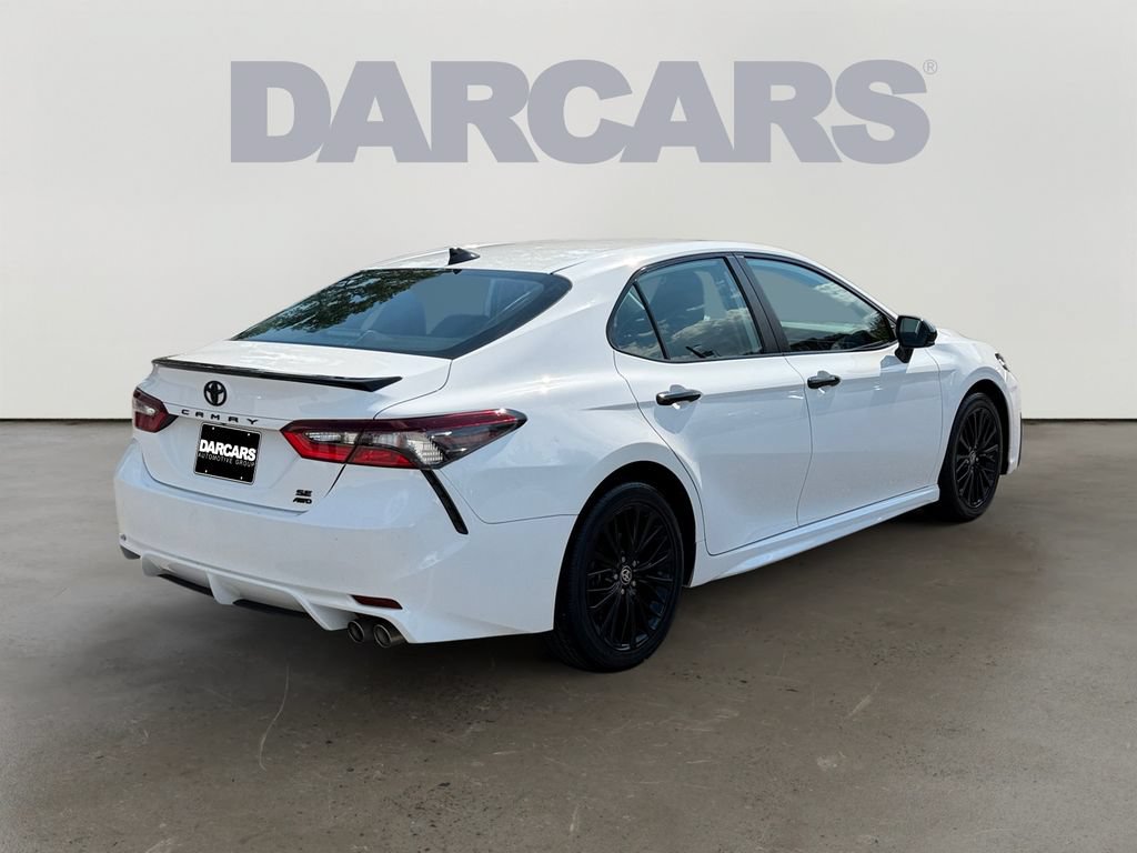 Used 2021 Toyota Camry SE AWD/4WD image 7