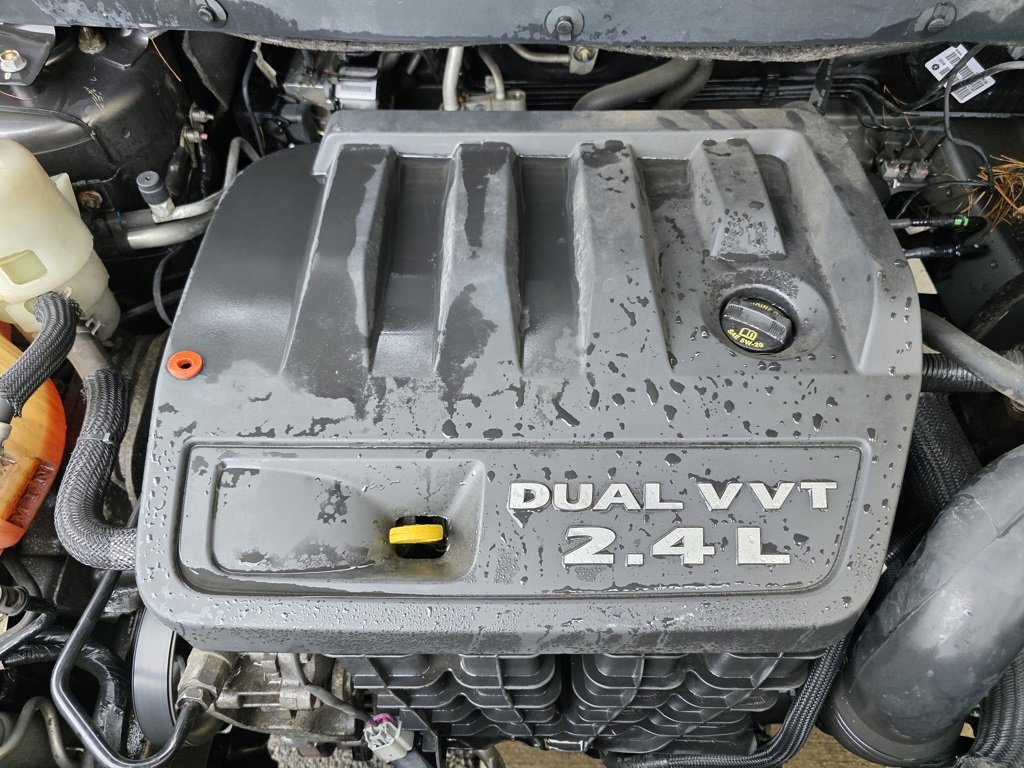 Used 2015 Dodge Journey American Value Package w/ Flexible Seating Group image 39