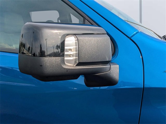 Used 2022 Chevrolet Silverado 1500 ZR2 w/ Technology Package image 11