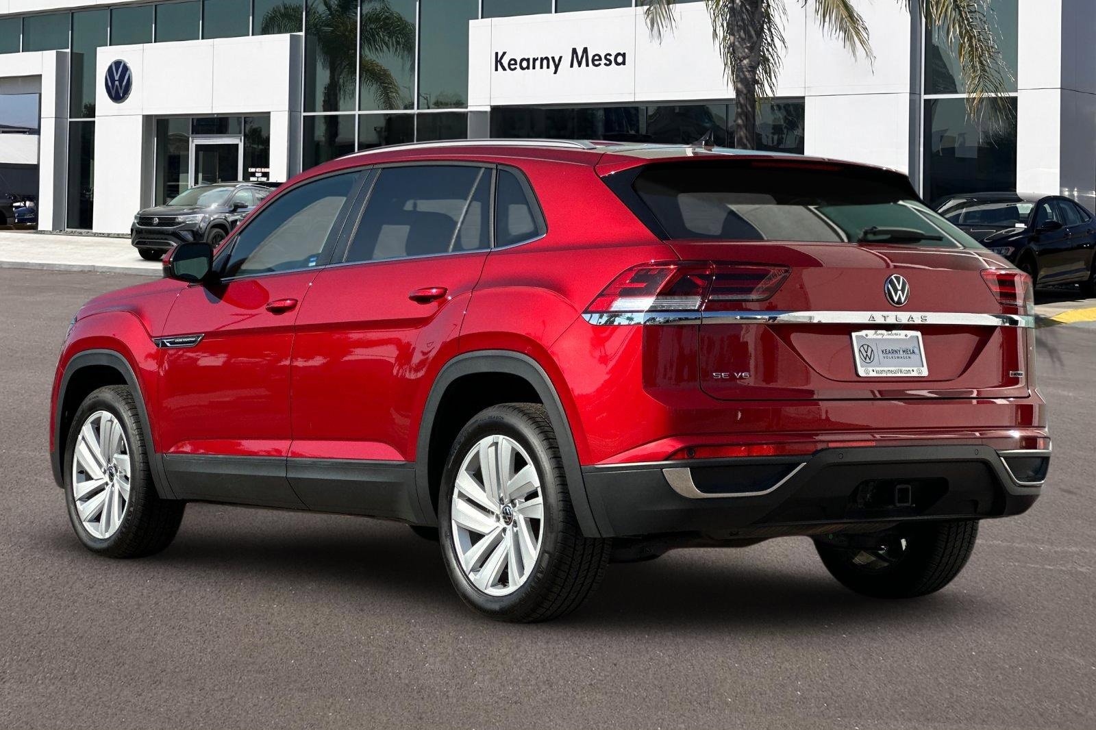 Used 2022 Volkswagen Atlas Cross Sport SE image 6