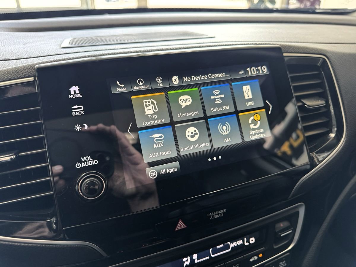 Used 2019 Honda Pilot Touring image 30