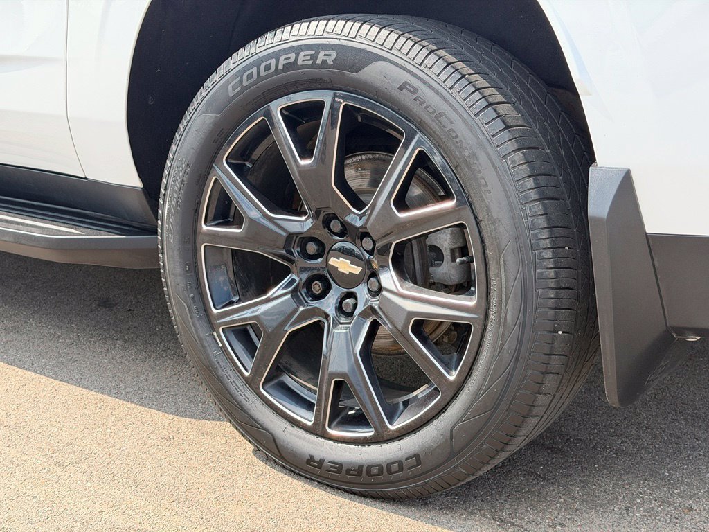 Used 2021 Chevrolet Suburban High Country AWD/4WD image 29