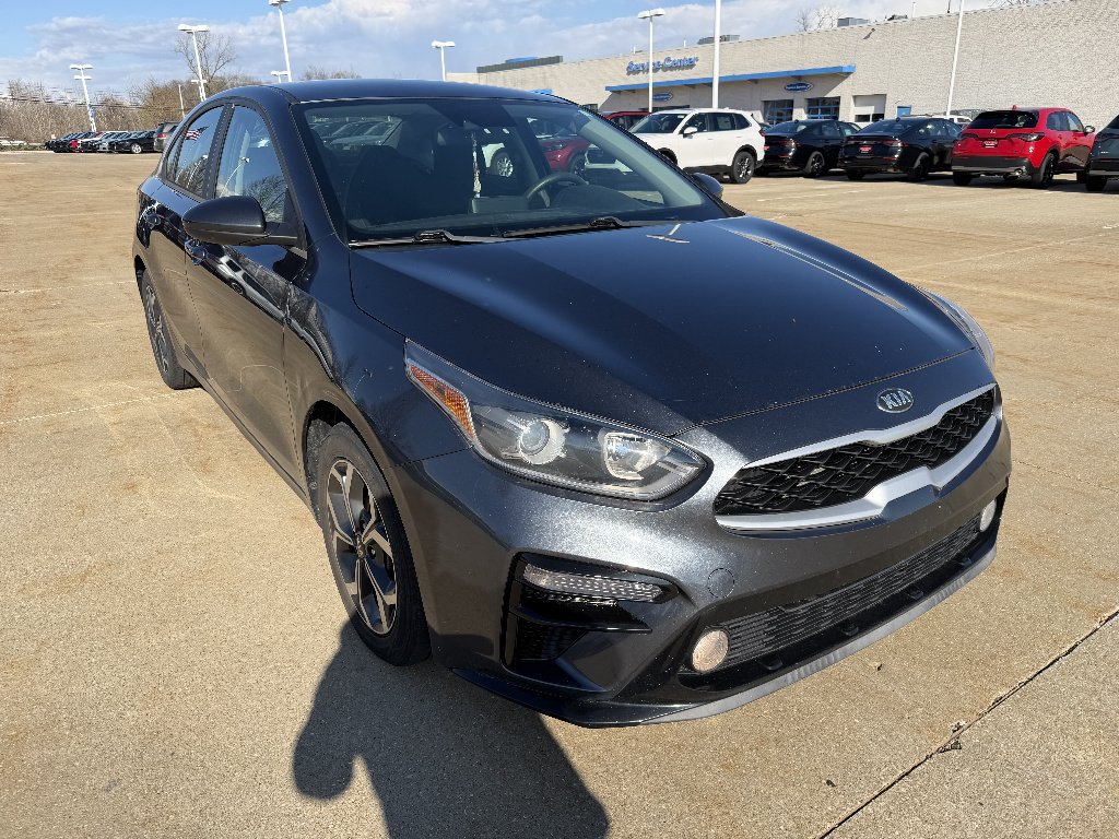 Used 2019 Kia Forte LXS image 2