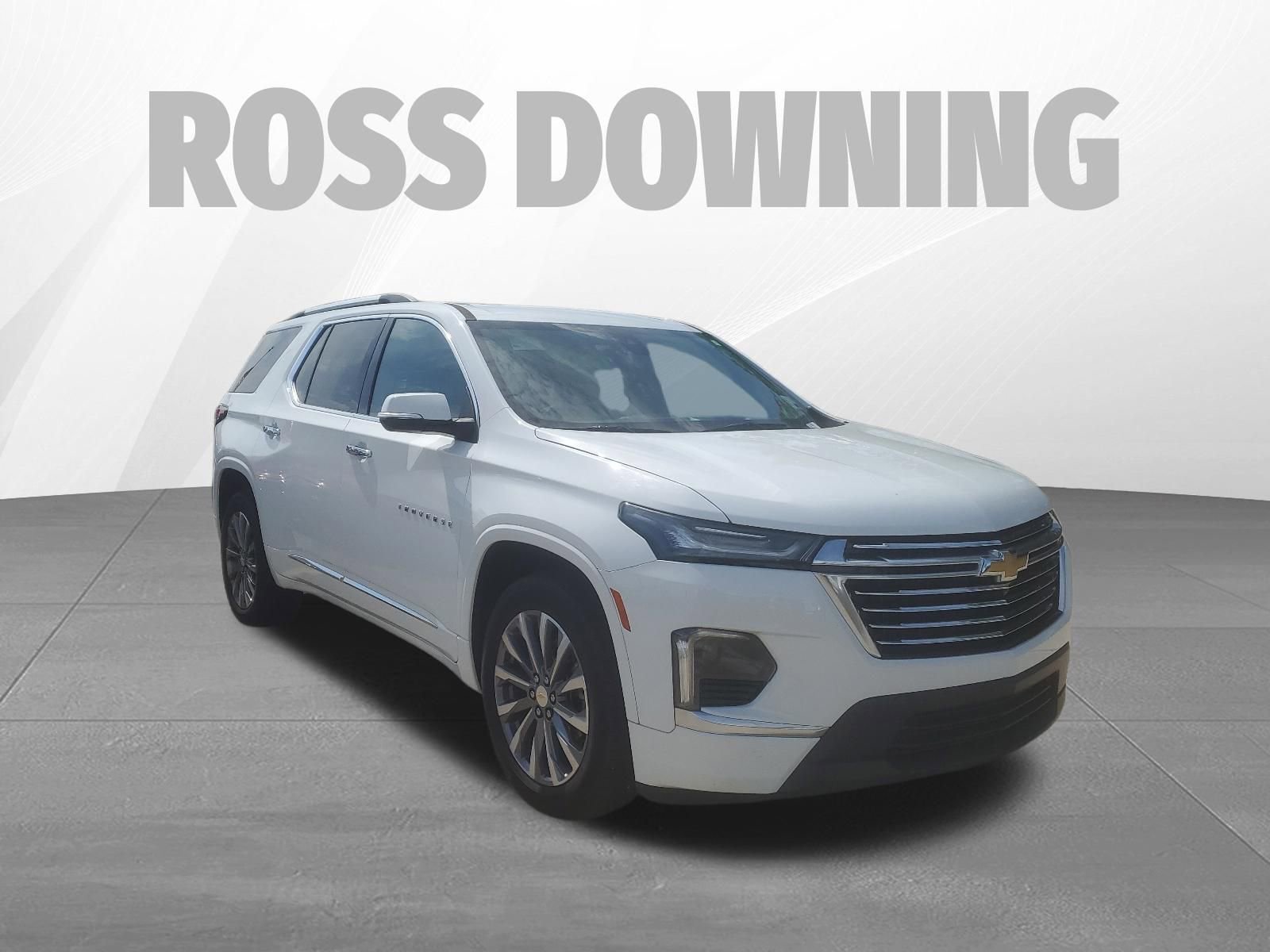 Certified 2023 Chevrolet Traverse Premier FWD image 3