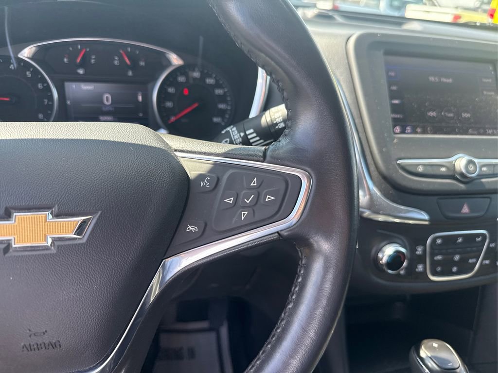 Used 2020 Chevrolet Equinox LT w/ Driver Convenience Package image 30