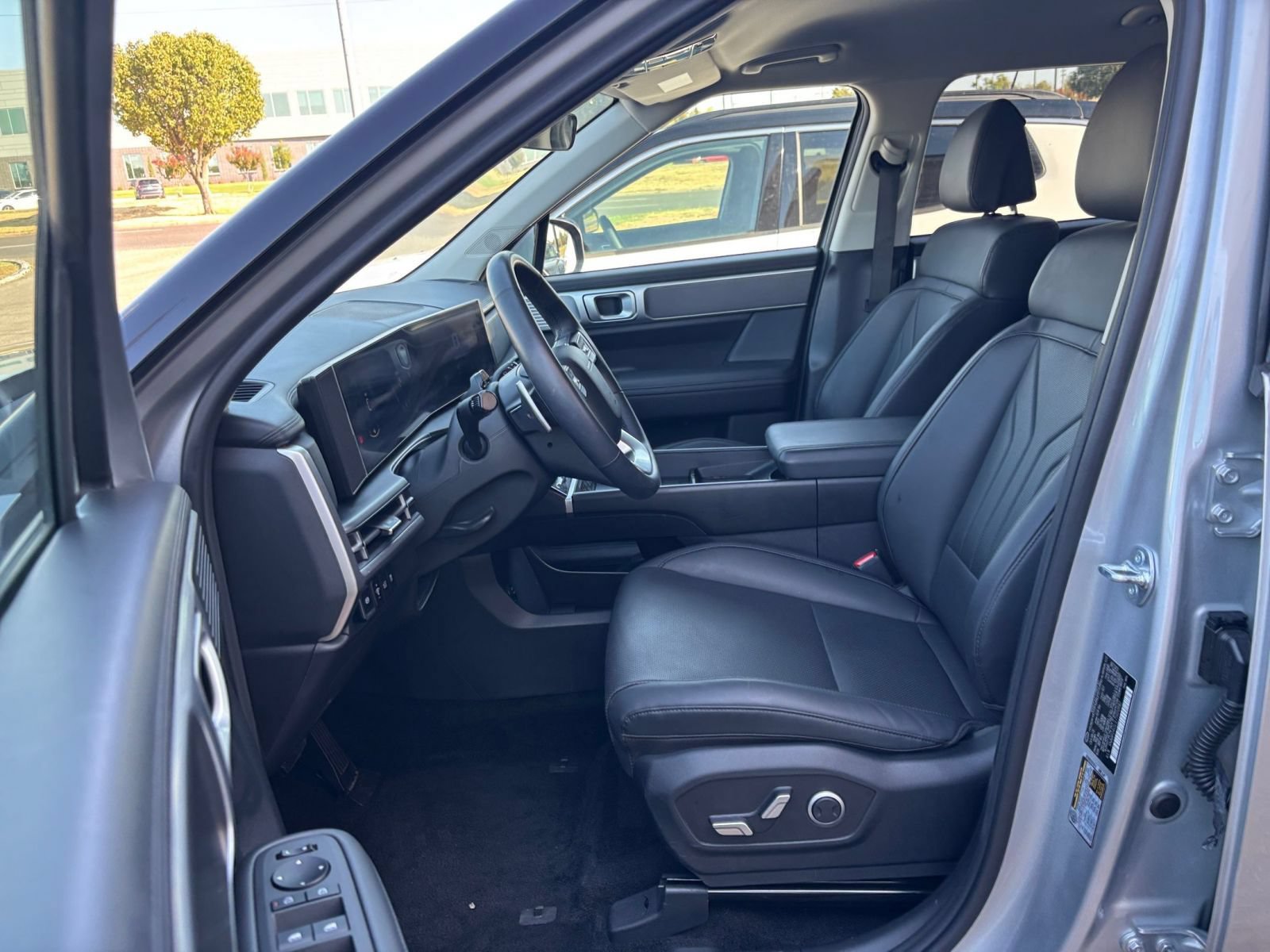 Used 2026 Hyundai Santa Fe SEL FWD image 28