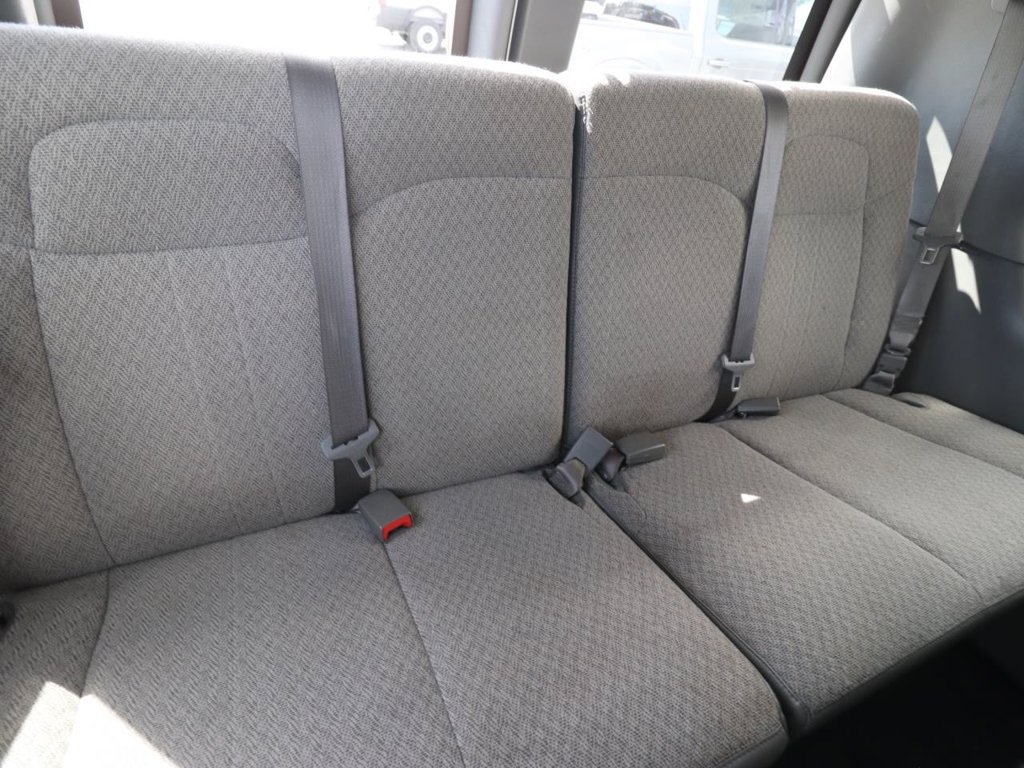 Used 2025 Chevrolet Express 3500 LT w/ LT Preferred Equipment Group RWD image 15