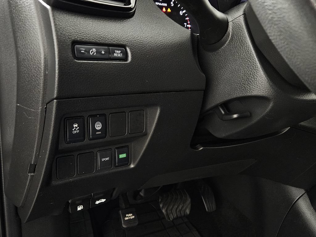 Used 2022 Nissan Rogue Sport S FWD image 20