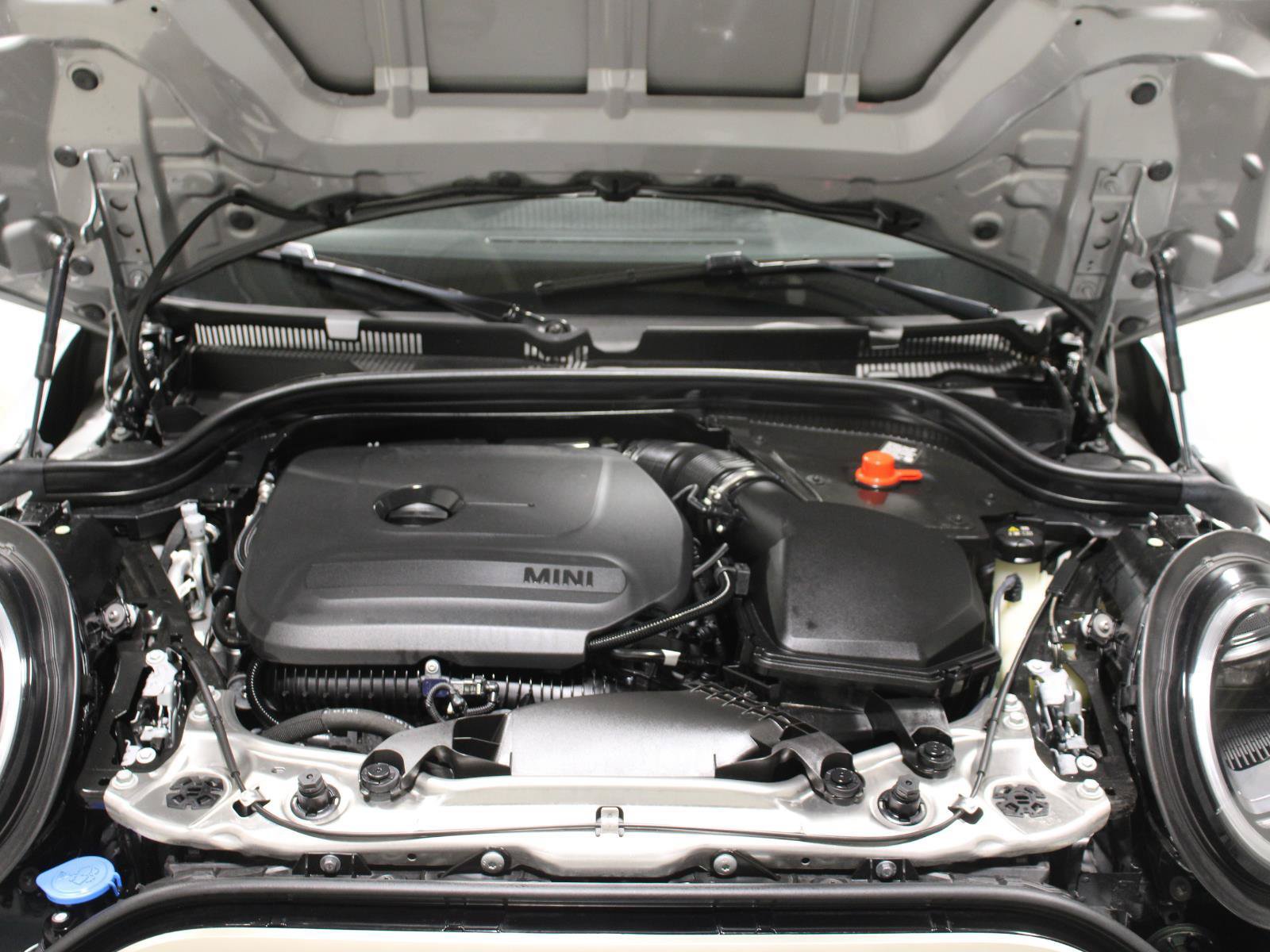 Certified 2026 MINI Cooper S FWD image 24