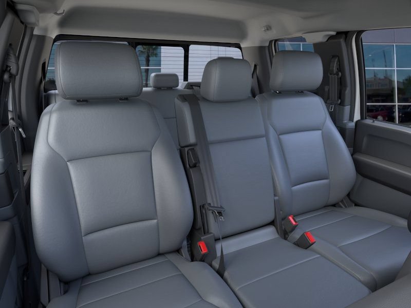 New 2026 Ford F550 4x4 Supercab Super Duty image 9