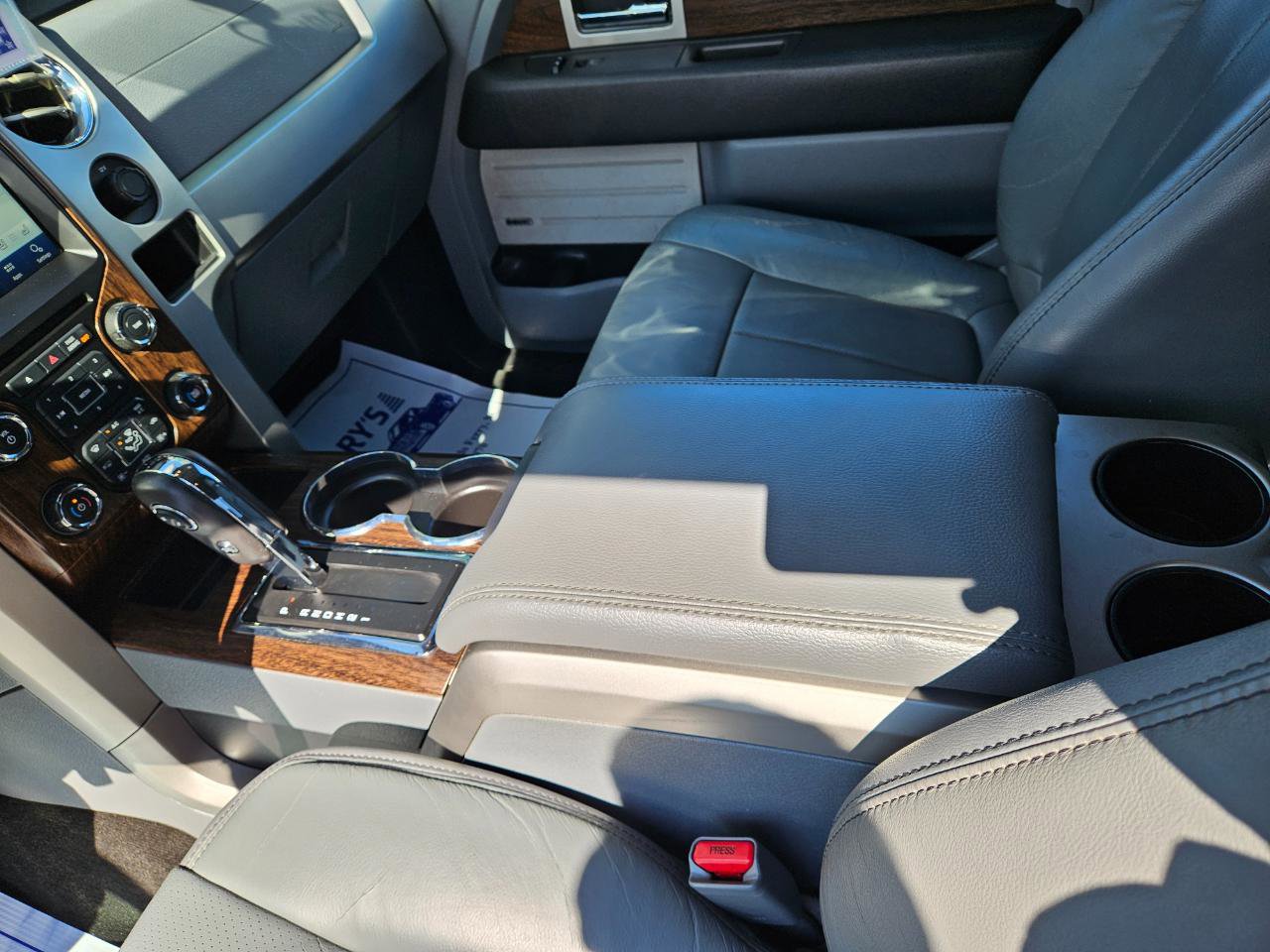 Used 2013 Ford F150 Lariat w/ Luxury Equipment Group image 13