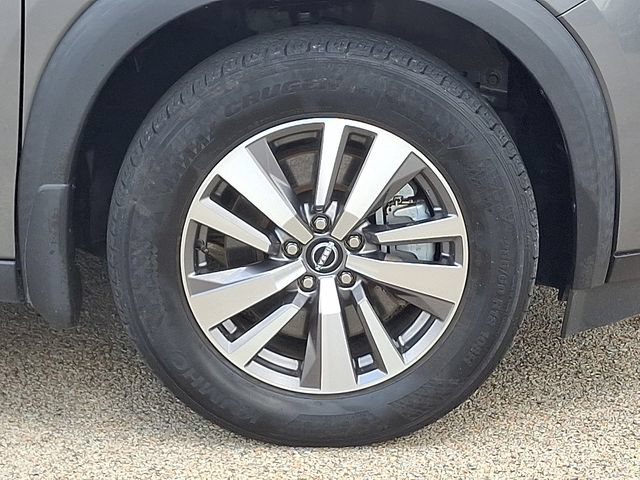 Used 2022 Nissan Pathfinder SL AWD/4WD image 8
