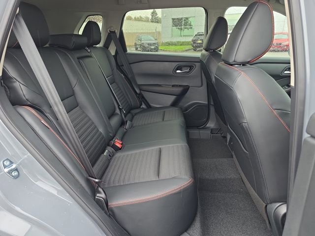 New 2026 Nissan Rogue SV image 10