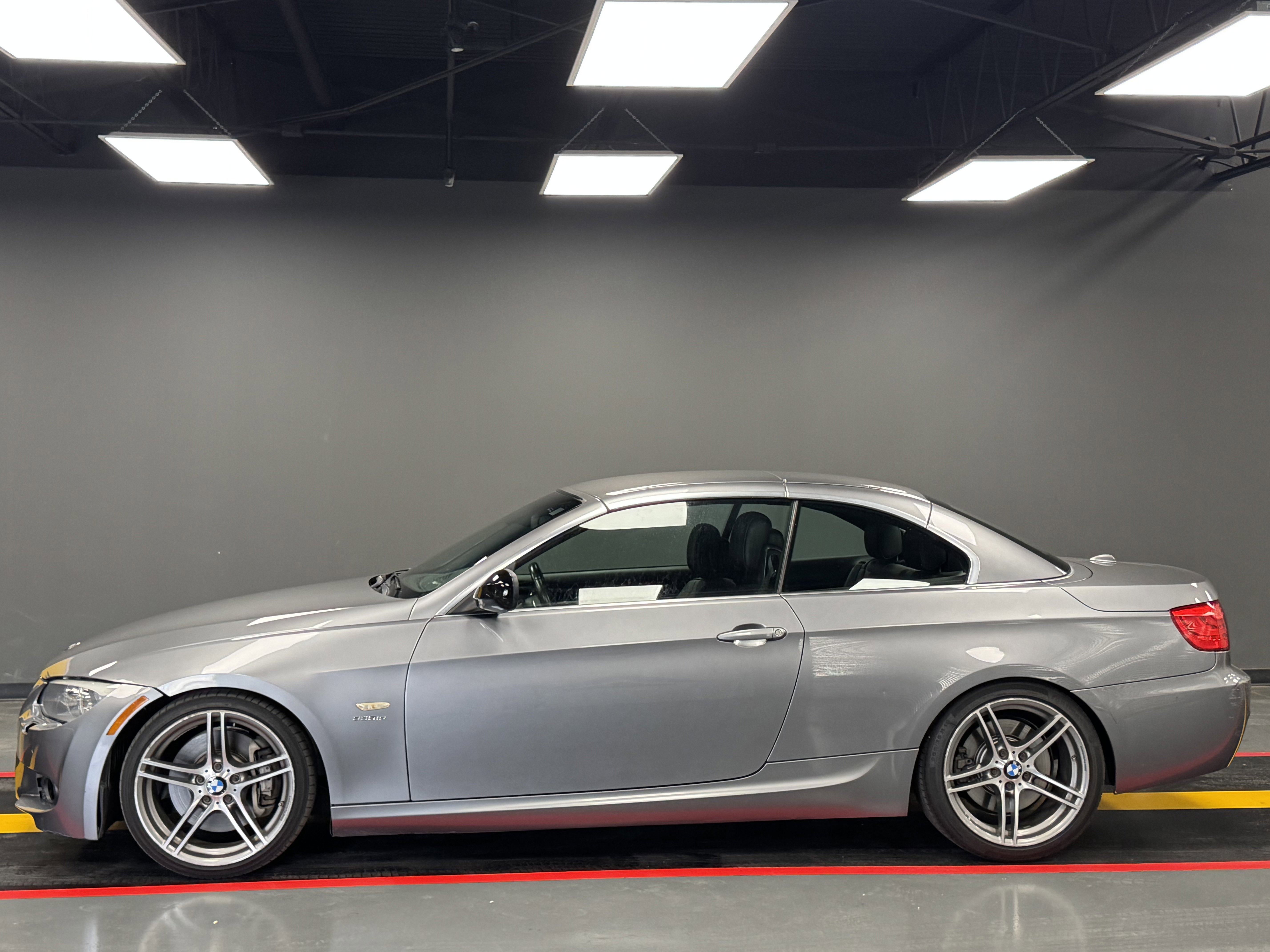 Used 2012 BMW 335is Convertible image 11