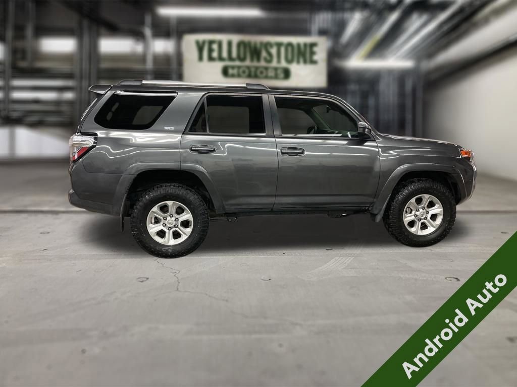 Used 2020 Toyota 4Runner SR5 image 5