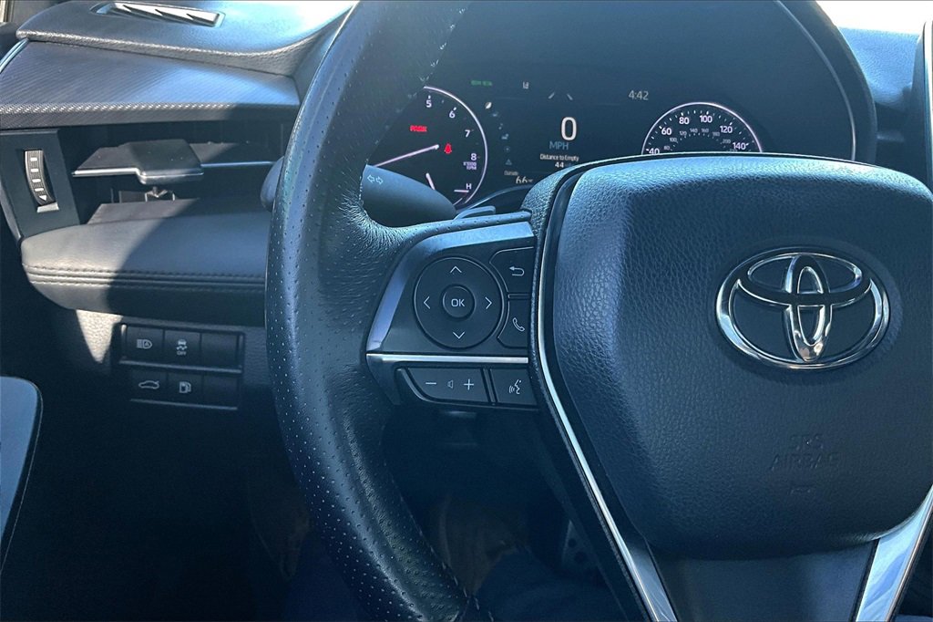 Used 2020 Toyota Avalon XSE w/ Carpet Mat Package image 7