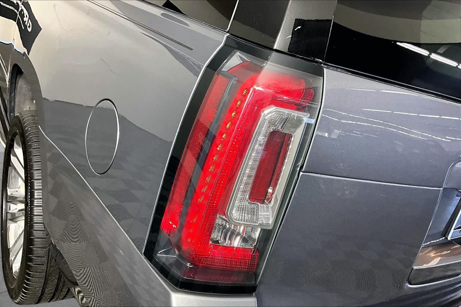 Used 2018 GMC Yukon XL SLT w/ Premium Edition RWD image 27