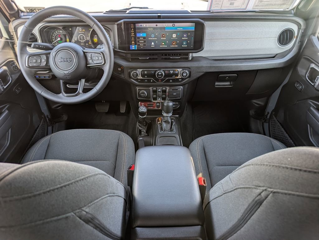 Used 2025 Jeep Wrangler Unlimited Sport S 4xe AWD/4WD image 18