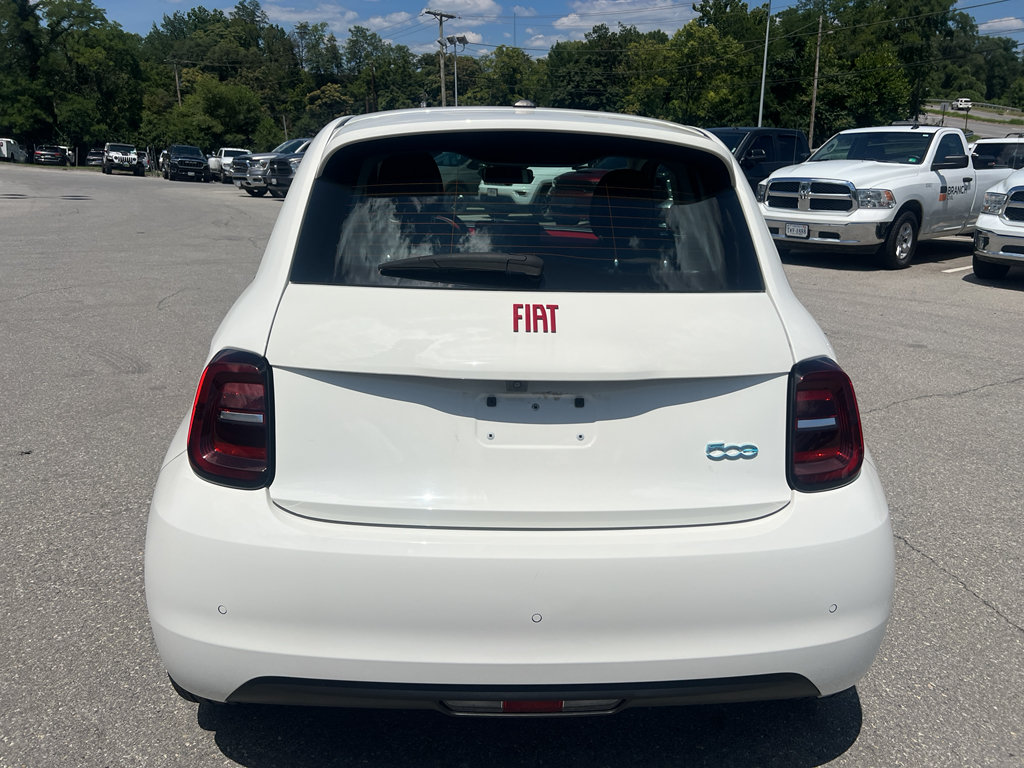 Used 2024 FIAT 500 e (RED) FWD image 5