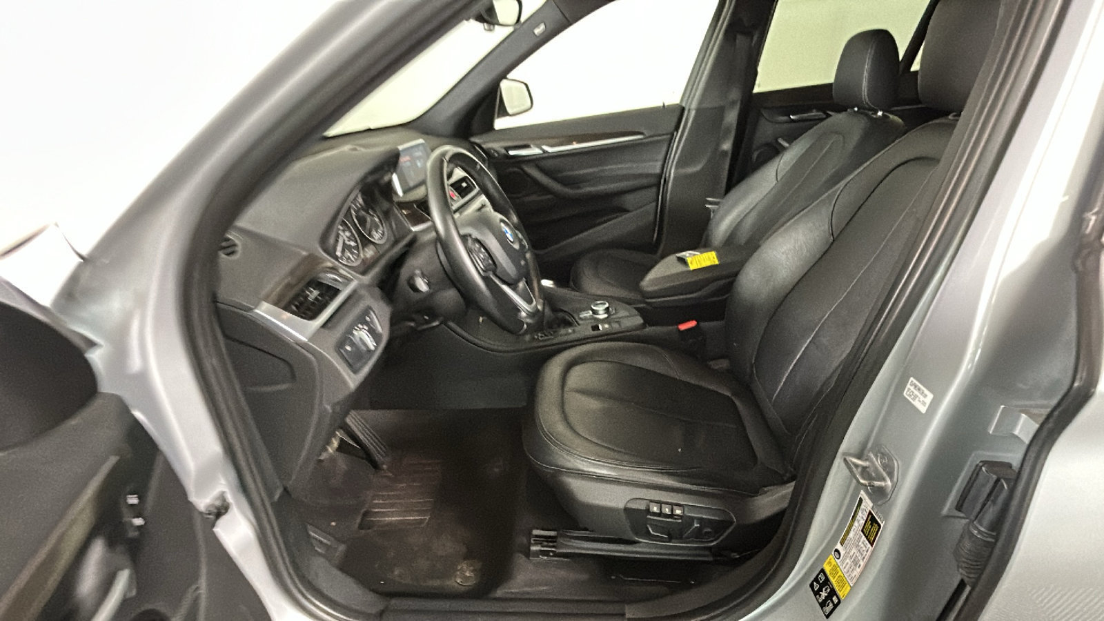 Used 2018 BMW X1 xDrive28i AWD/4WD image 14