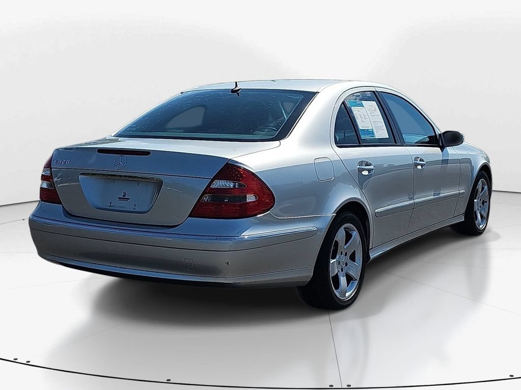 Used 2005 Mercedes-Benz E 320 Sedan image 6