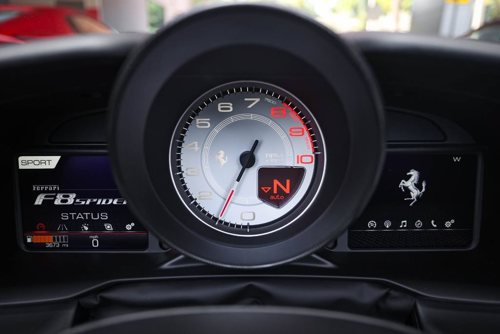 Used 2021 Ferrari F8 Tributo RWD image 32