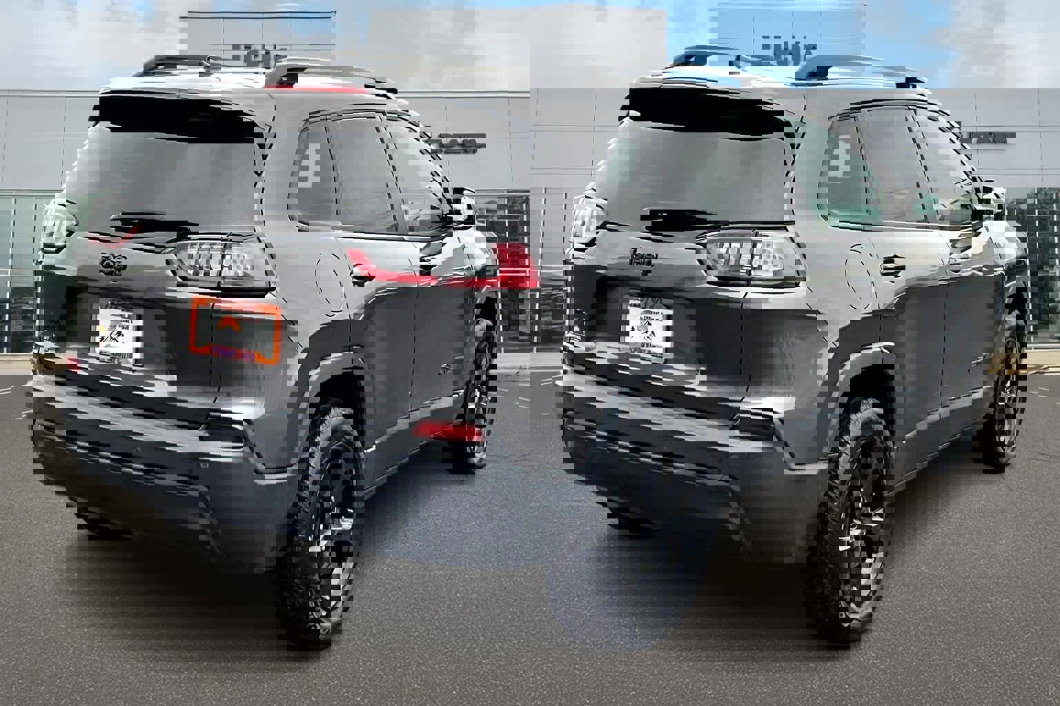 Used 2021 Jeep Cherokee Altitude image 23