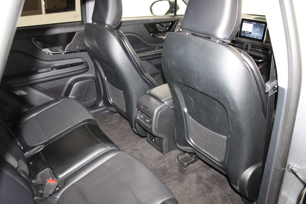 Used 2022 Lincoln Corsair AWD w/ Equipment Group 101A image 34