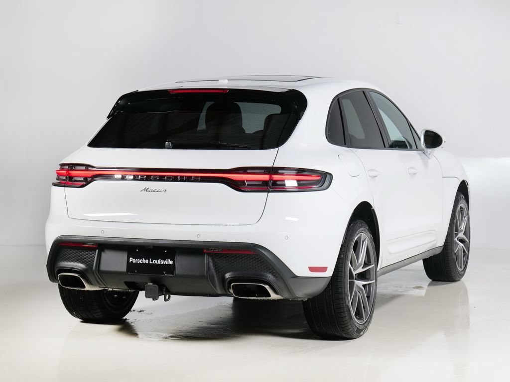 Certified 2026 Porsche Macan AWD/4WD image 19