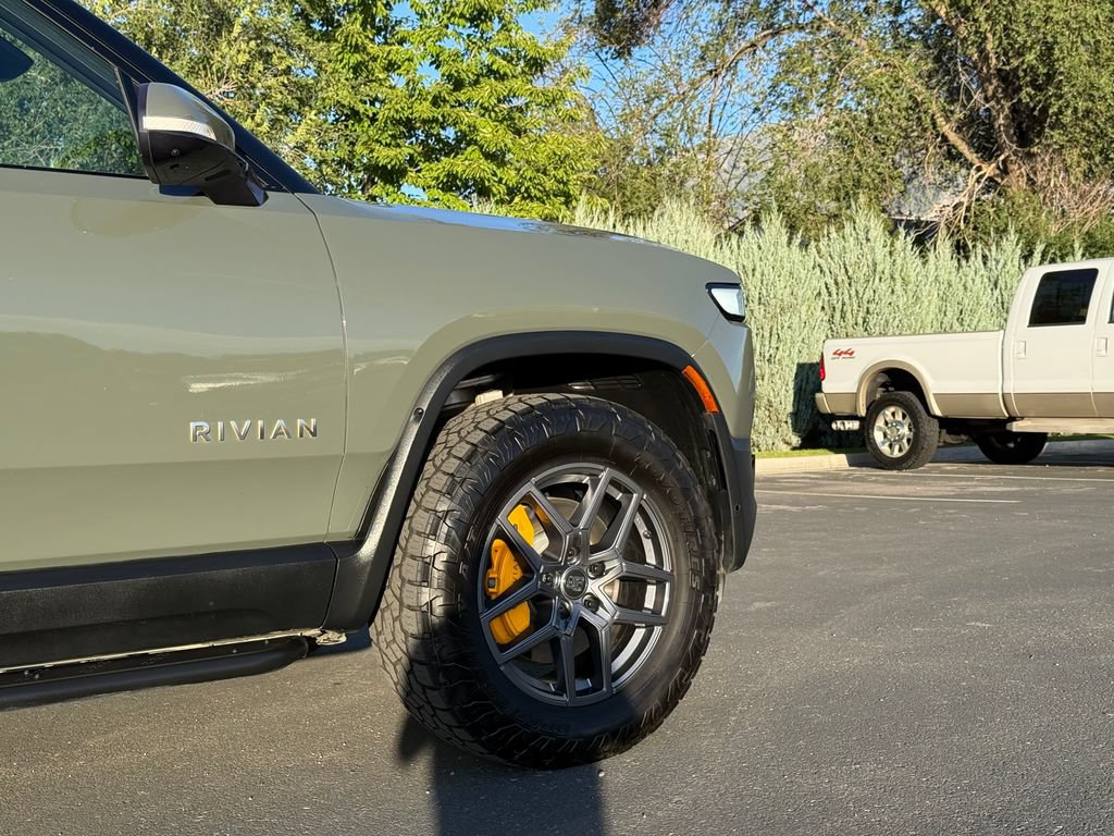 Used 2022 Rivian R1S Launch Edition Quad AWD/4WD image 7