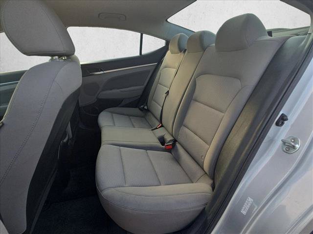 Used 2020 Hyundai Elantra SEL FWD image 16