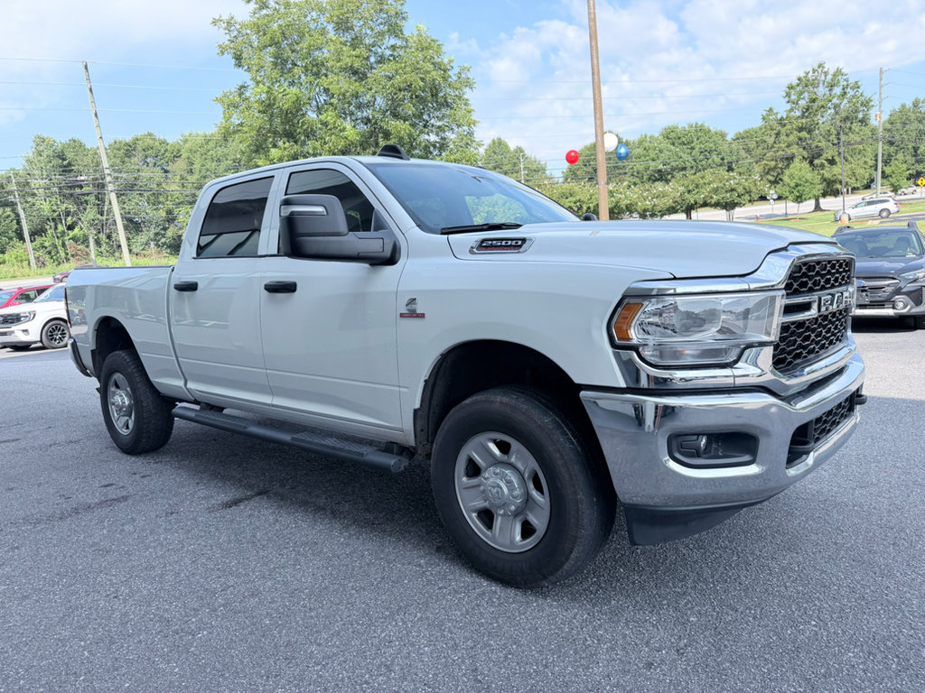 Used 2024 RAM 2500 Tradesman w/ Chrome Appearance Group AWD/4WD image 2