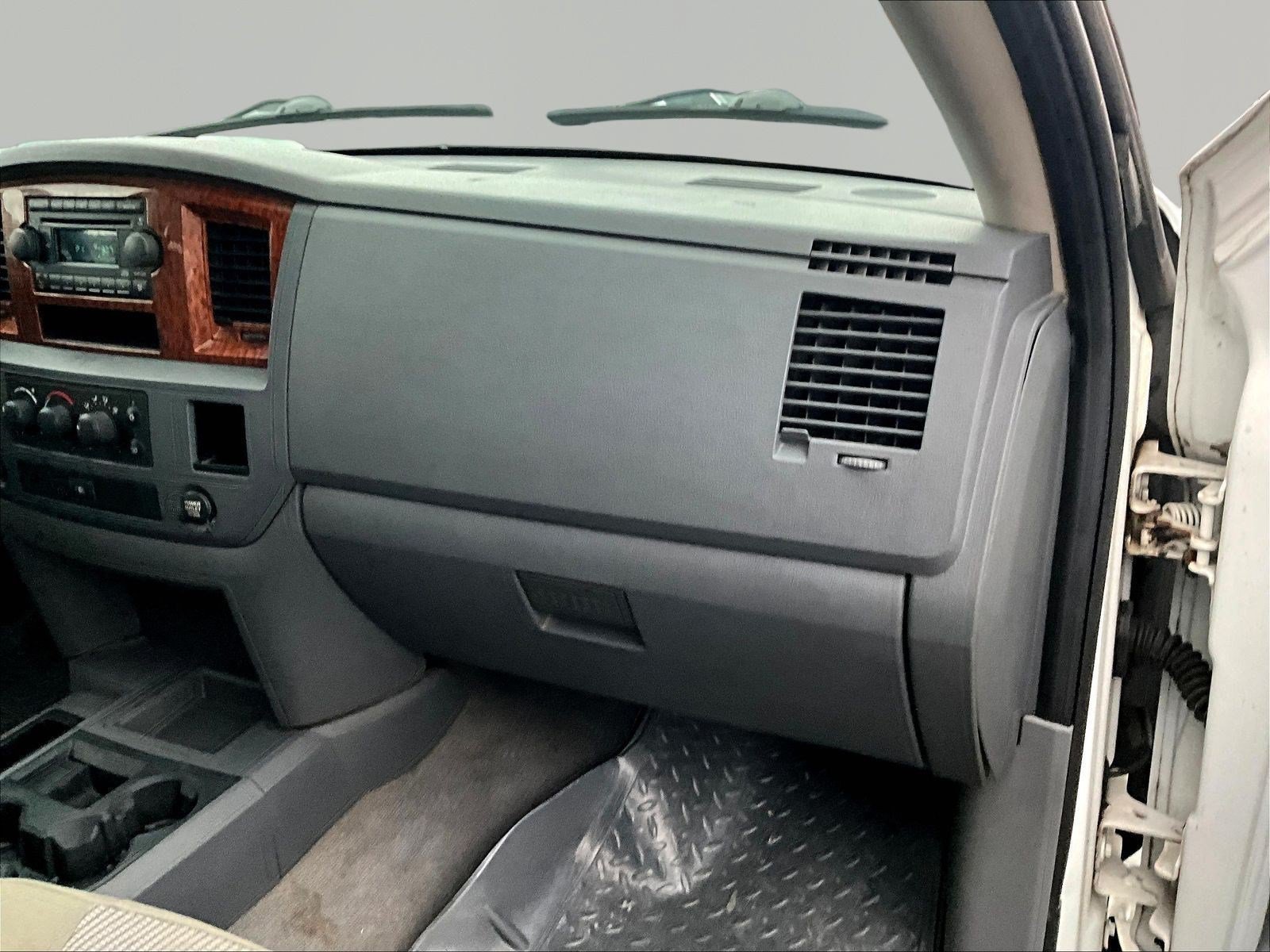 Used 2006 Dodge Ram 2500 Truck SLT w/ Light Group AWD/4WD image 26
