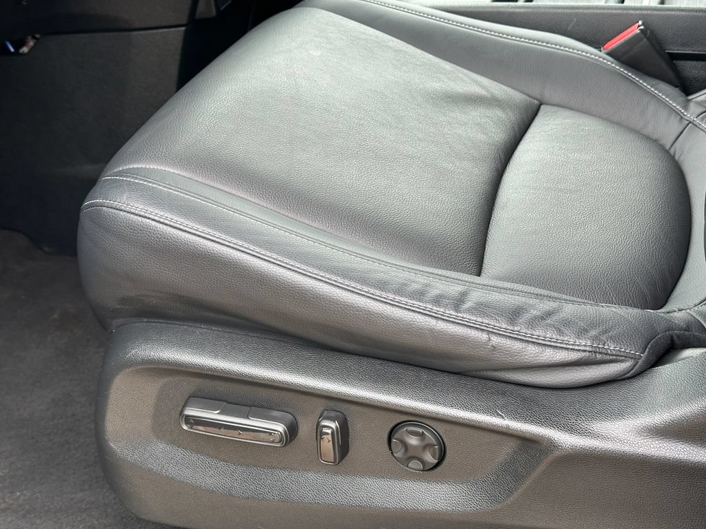 Used 2024 Honda Odyssey Touring image 17