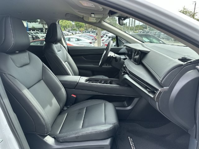 Used 2025 Nissan Murano SV AWD/4WD image 29