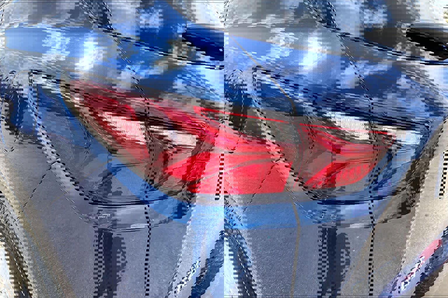 Used 2022 Chevrolet Blazer LT image 28