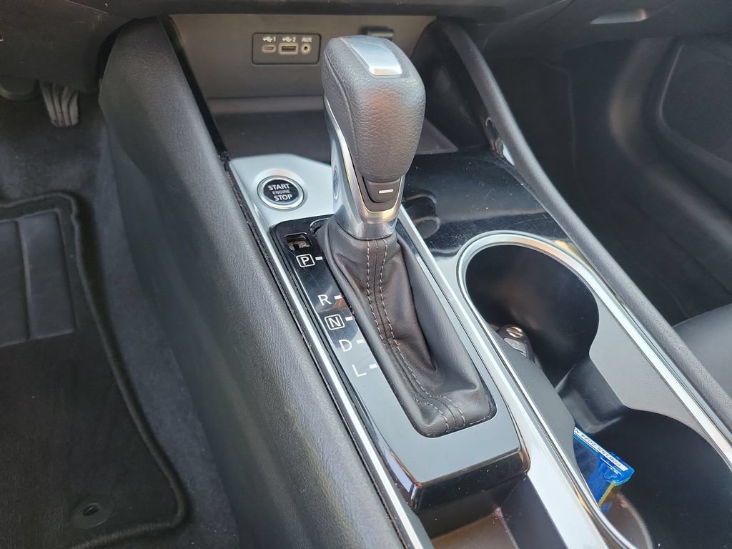 Used 2024 Nissan Altima 2.5 SV FWD image 33