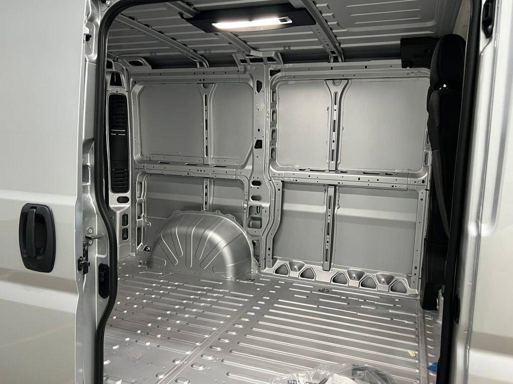 New 2026 RAM ProMaster 1500 w/ Convenience Group FWD image 11