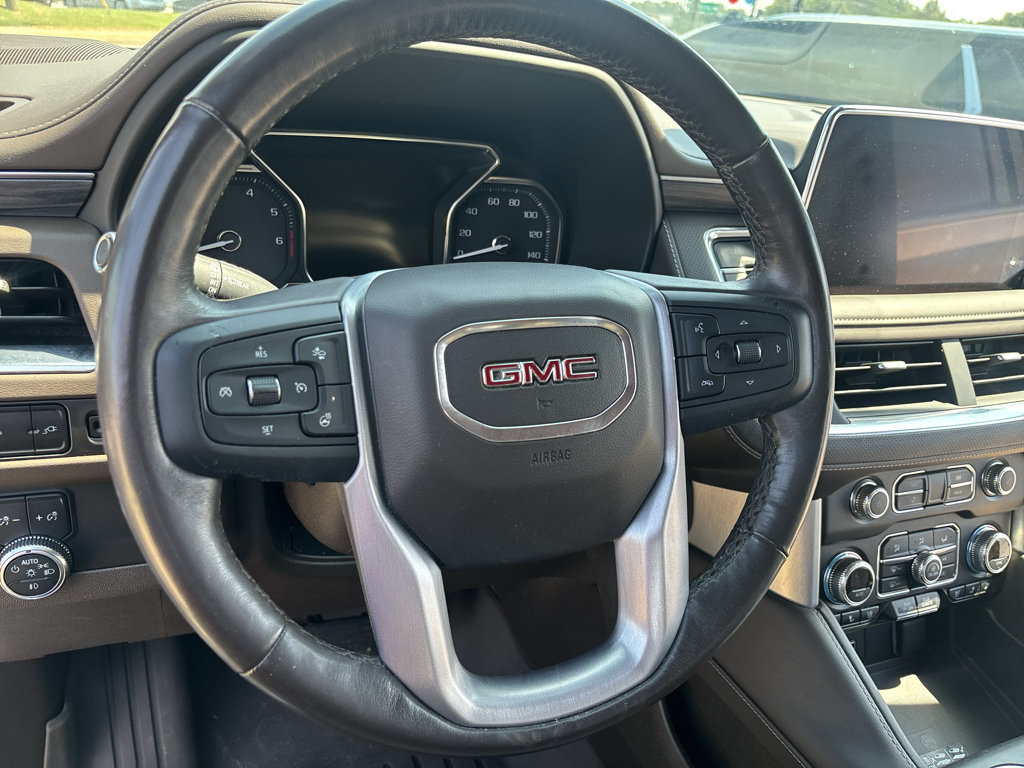 Used 2021 GMC Yukon XL SLT w/ SLT Premium Package RWD image 8