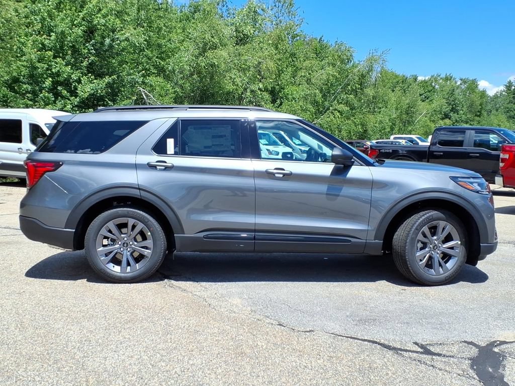 New 2026 Ford Explorer Active w/ Active Comfort Package AWD/4WD image 4
