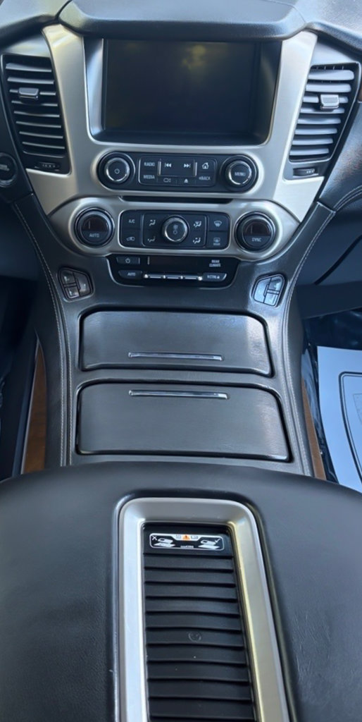Used 2019 GMC Yukon Denali w/ Denali Ultimate Package AWD/4WD image 16