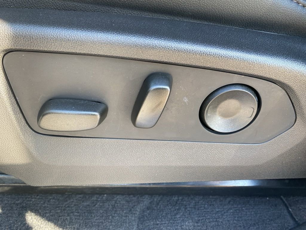 Used 2025 Chevrolet Colorado Trail Boss image 22