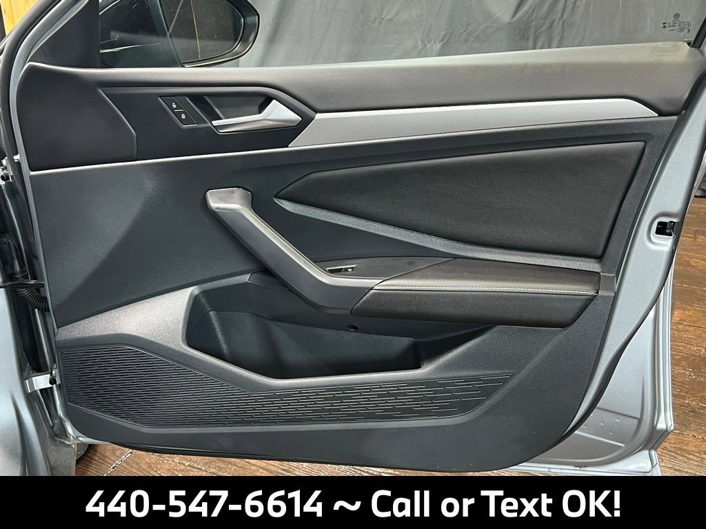 Used 2023 Volkswagen Jetta Sport image 19